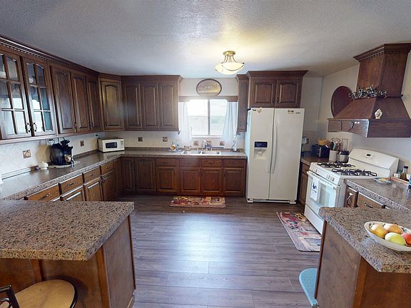 4th image of 5240 Manzanita Rd SE