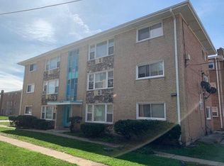 14110 S School St #1E, Riverdale, IL 60827