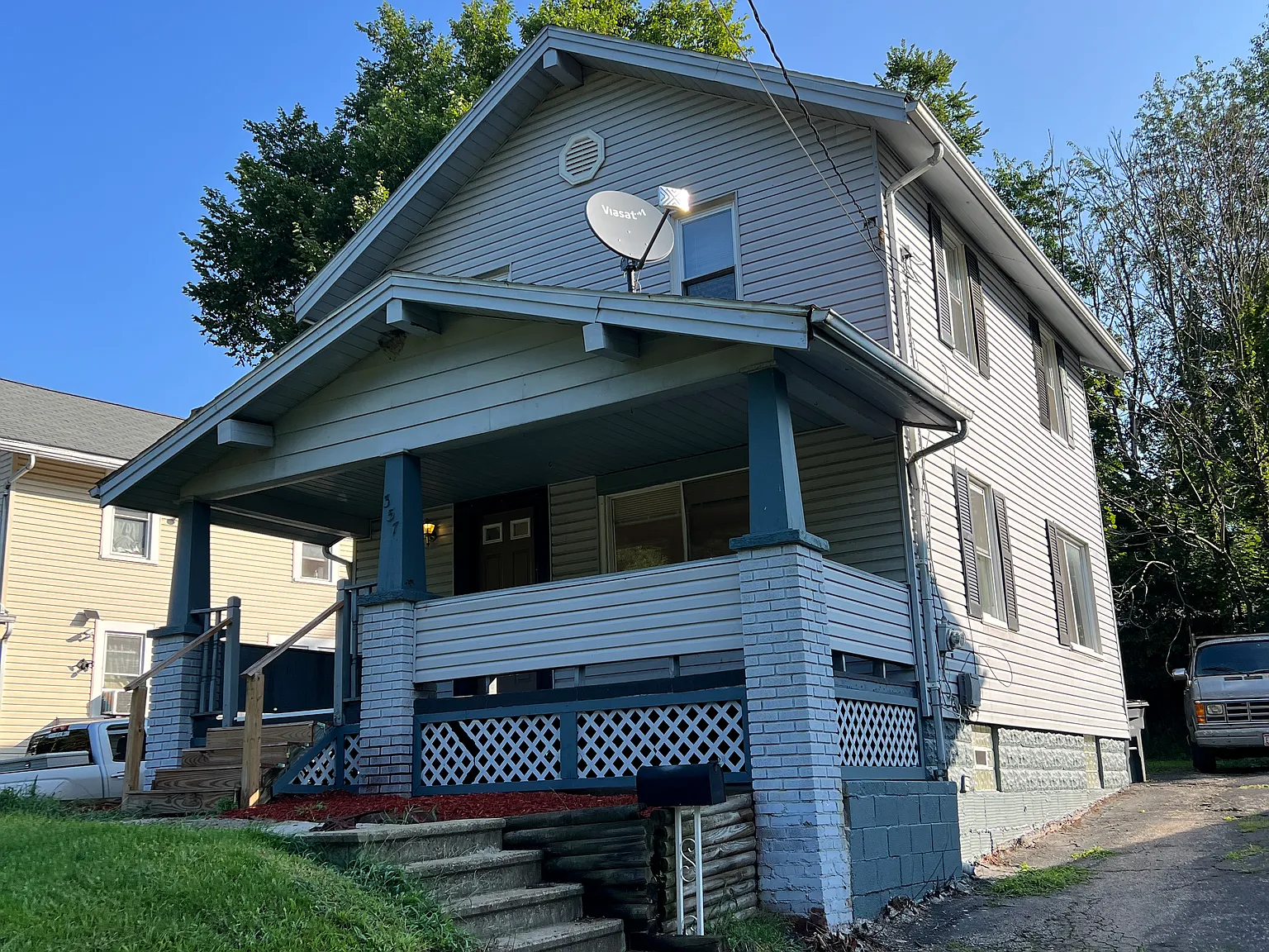 2 bed, 960 sqft, $1,000 — Photo 2