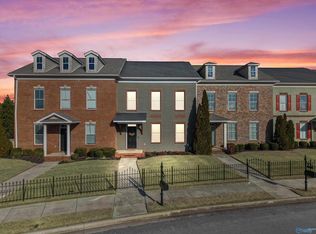 118 Park Square Ln, Madison, AL 35758