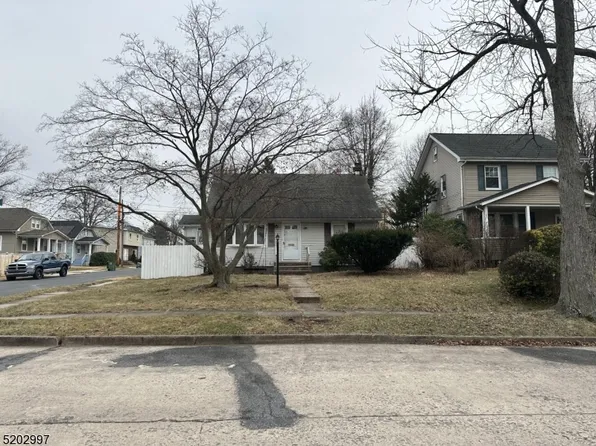 563 W 7Th Ave, Roselle Boro, NJ 07203