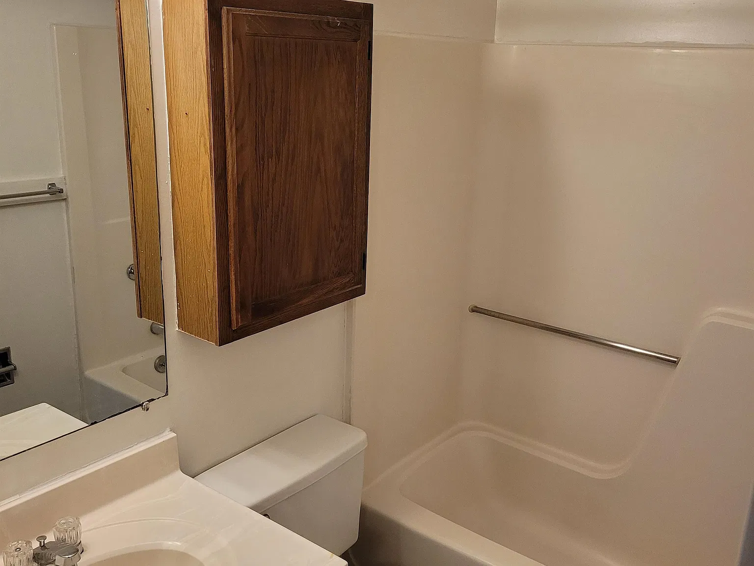*2613 Stewart - D — Photo 2