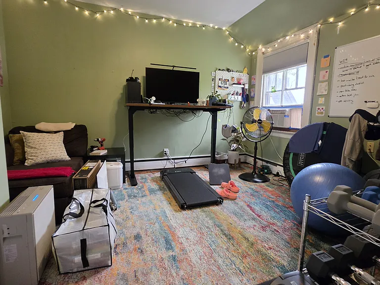 184 Naples Rd #3 — Photo 6