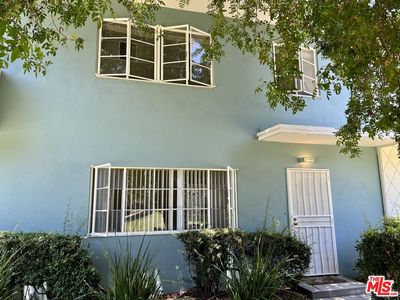 5544 Village Grn, Los Angeles, CA, 90016