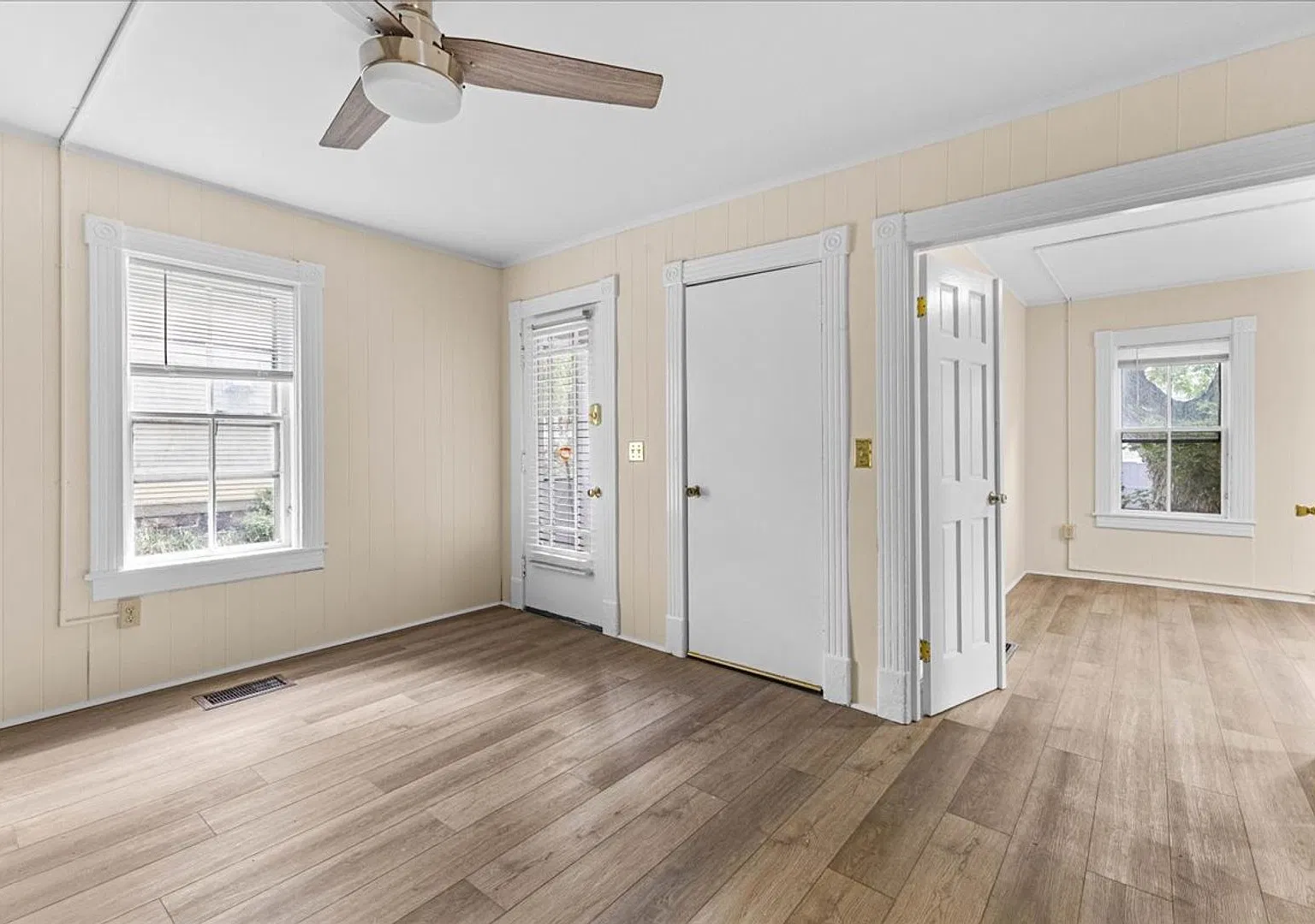 50 Howard St — Photo 3