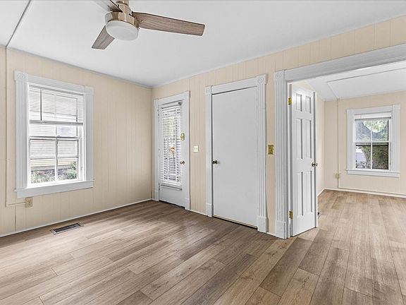 4th image of 50-52 Howard St #52A