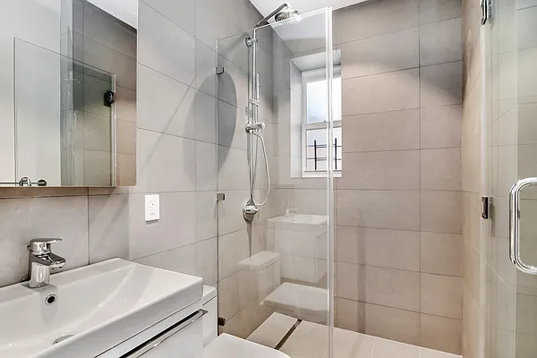 Rented by Akelius Real Estate Management | media 9