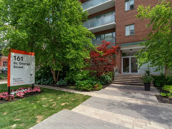 161 Saint George St #608, Toronto, ON M5R 2M3