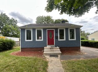 18 E Booker Ave, Wyandanch, NY 11798