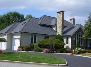 9 Kendall Hill Rd, Leominster, MA 01453