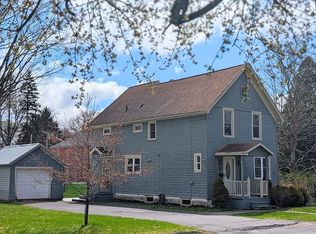 8 John St, Hamilton, NY 13346