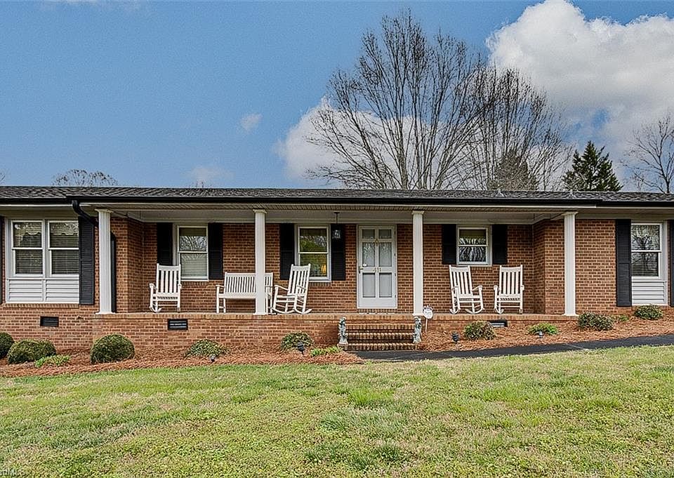 1st image of 411 Kimrey St