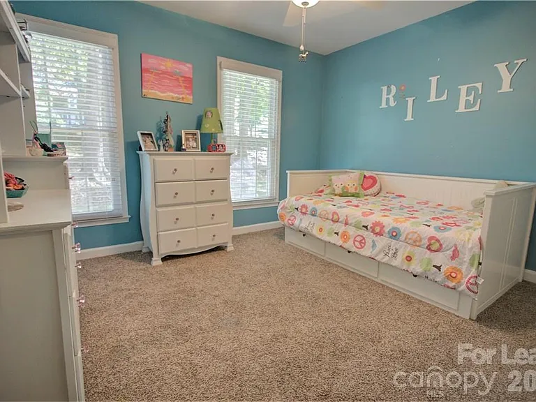 3806 Bridgewood Ln — Photo 19