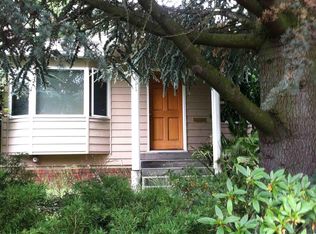 6811 23rd Ave NE, Seattle, WA 98115