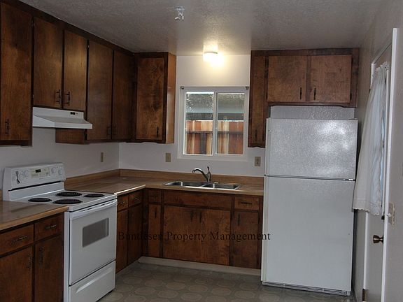 2nd image of 533 & 535 7th St #7
