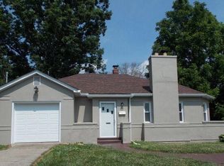 205 Hillcrest Dr, Beckley, WV 25801