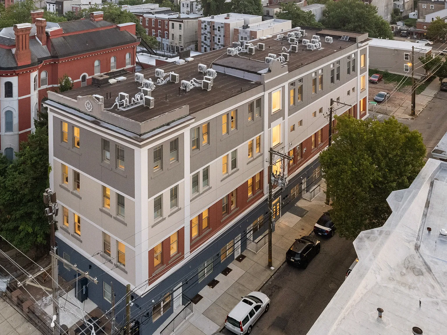 Owl's Nest Apartments — Photo 1