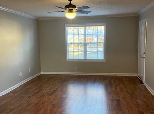 164 N Burson Ave APT 8, Bogart, GA 30622