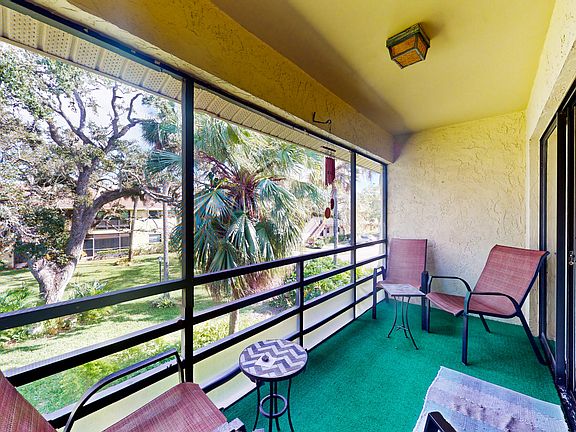 2nd image of 400 18th Street #7