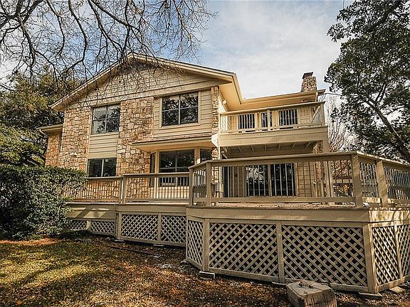 4th image of 10600 Plumewood Dr
