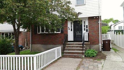 2nd image of 48 Essex St