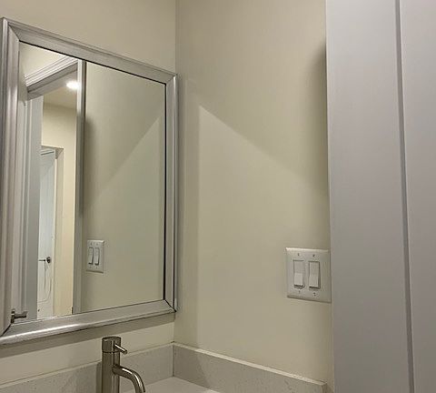 2nd image of 9 W 32nd St #4D