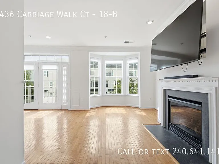3436 Carriage Walk Ct #18B — Photo 2