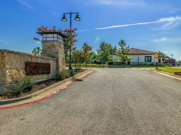 3 Bed 2 Bath Single Section Plan, Pradera