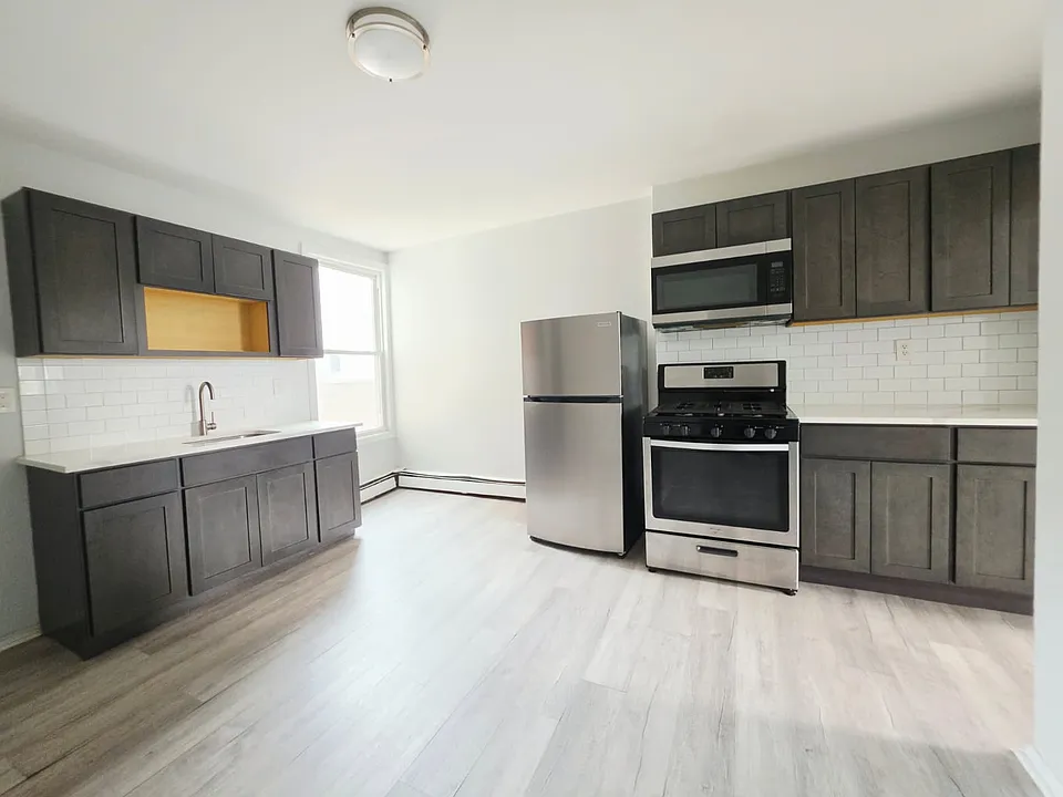 972 Broadway #2F