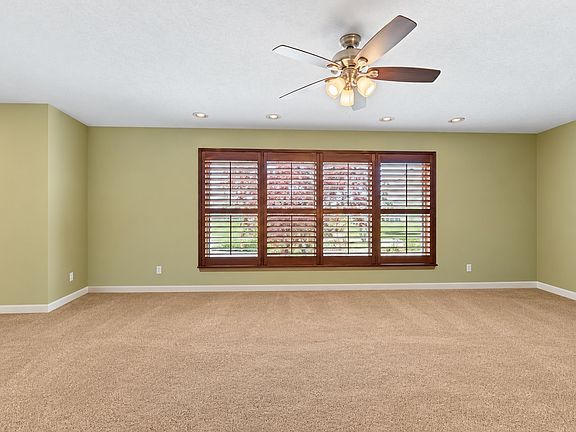 5th image of 2809 Skyview Dr