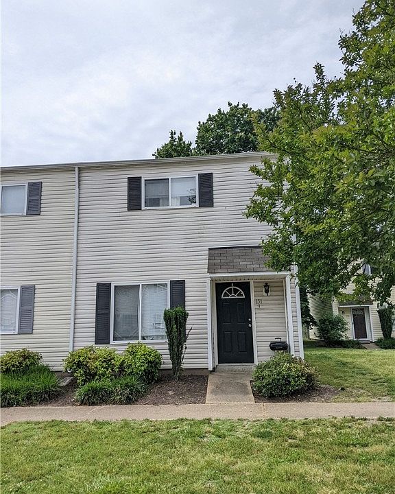 2nd image of 151 Delmar Ln APT I