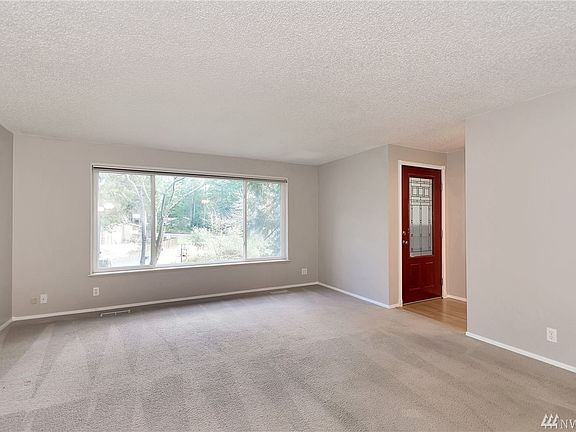 5th image of 7014 67th St NW