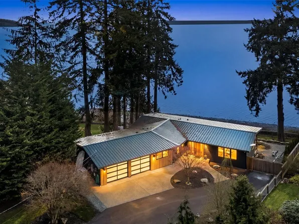 1067 Cavalero Road, Camano Island, WA 98282