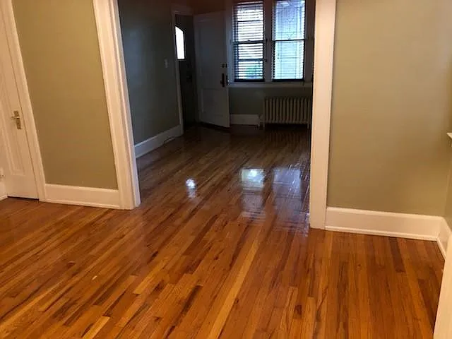 1 bed, 850 sqft, $1,050 — Photo 3