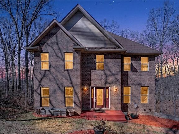 2nd image of 110 S High Ridge Dr