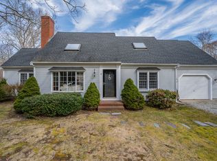 10 Sturgis Ln, Barnstable, MA 02630