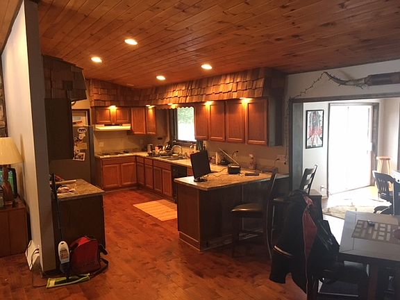 5th image of 11464 W Oriole Ln