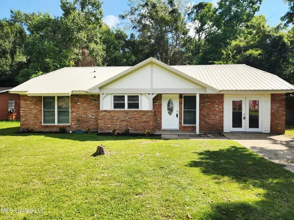 15316 Anderson Dr, Biloxi, MS 39532