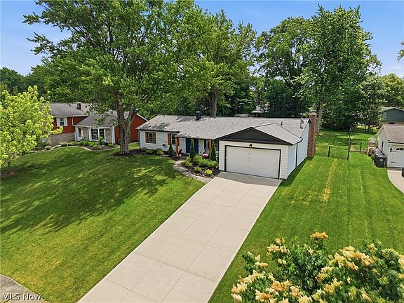 2nd image of 161 Devorah Dr