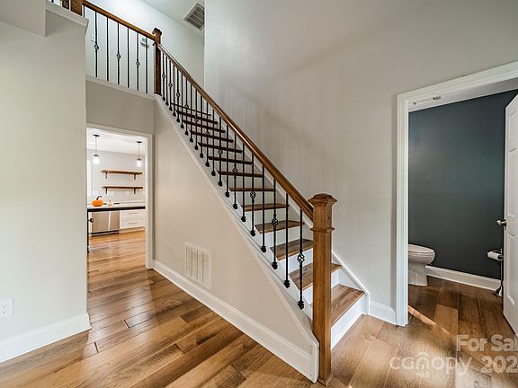 5th image of 6632 Carmel Hills Dr