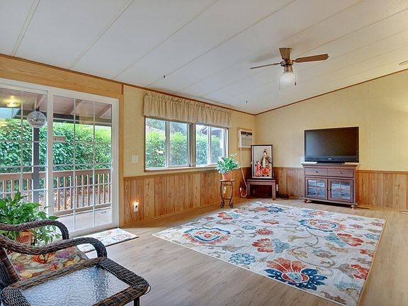 5th image of 20506 93rd Avenue Ct E