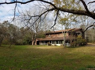 1824 Woodlawn Rd, Lenoir City, TN 37771