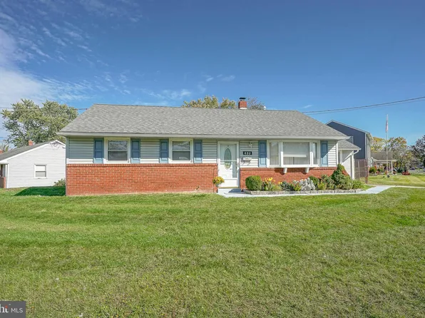 453 Windsor Dr, Bellmawr, NJ 08031