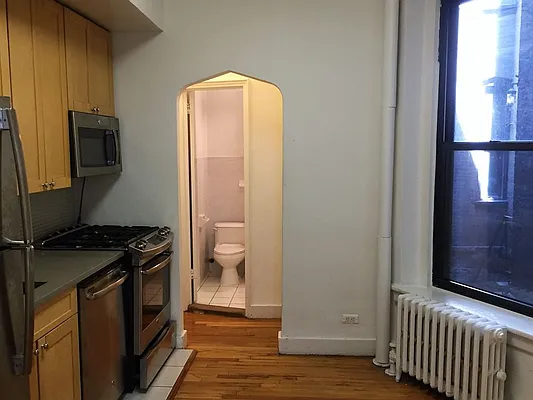 Rented by Manhattan Skyline | media 2