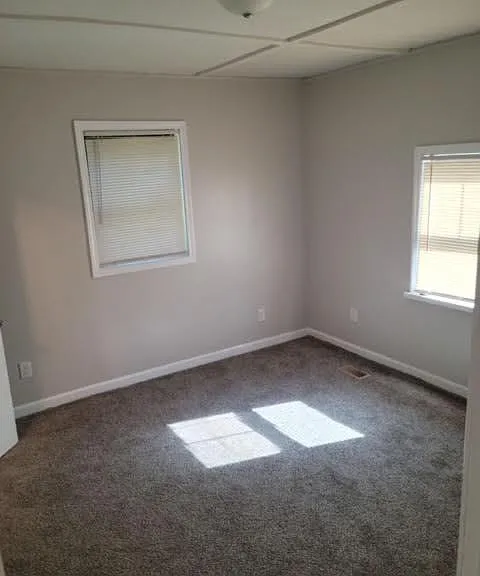 2320 Ballard Dr — Photo 4