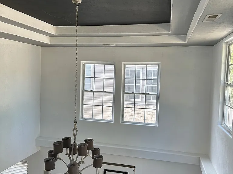 827 Mission Ave — Photo 3