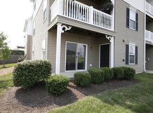3101 Spring River Dr, O'Fallon, MO 63368