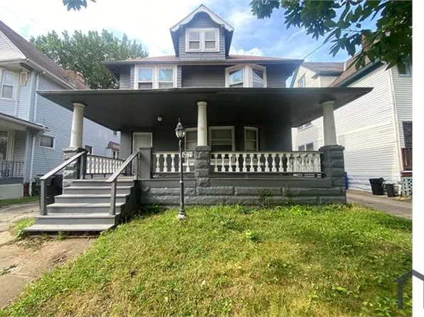 10721 Columbia Ave, Cleveland, OH 44108