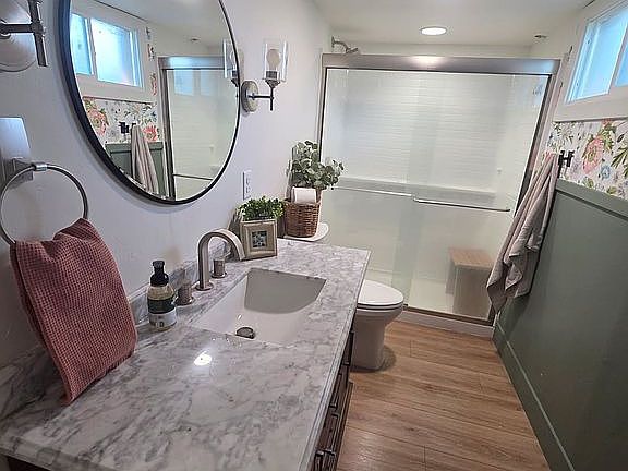 4th image of 304 Pierce St