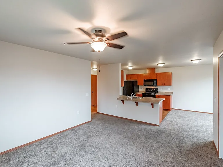 Aspen Place Apartments — Photo 128